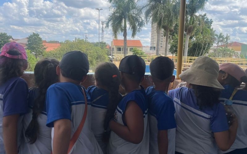 Cronograma do Mês da Água inicia com visita das crianças na ETA